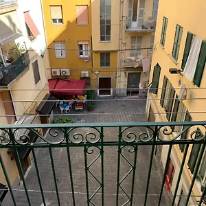 Riposo In Centro Città La Spezia